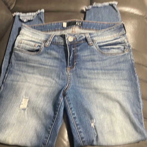 Super cute pants! Connie Ankle Skinny! Clean and no stains! - Picture 1 of 1